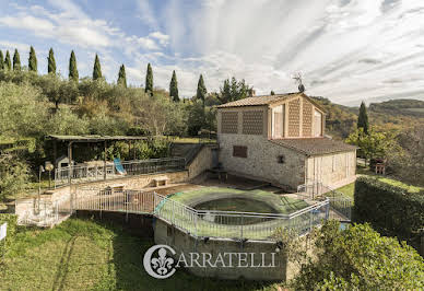 Propriété avec piscine et jardin 3