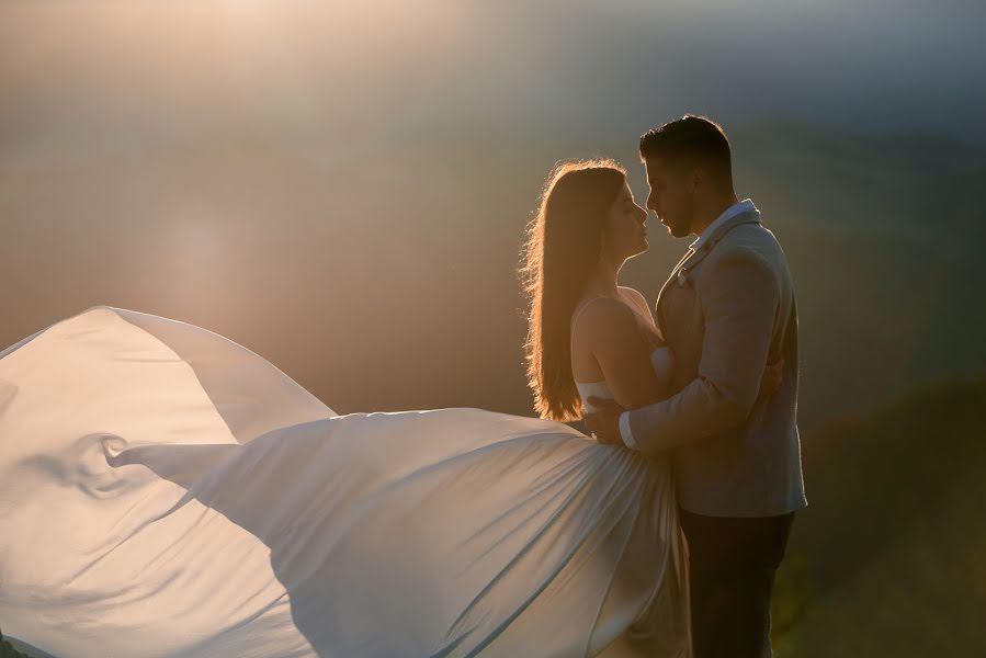 Jurufoto perkahwinan Aleksandr Zhosan (alexzhosan). Foto pada 15 Disember 2018
