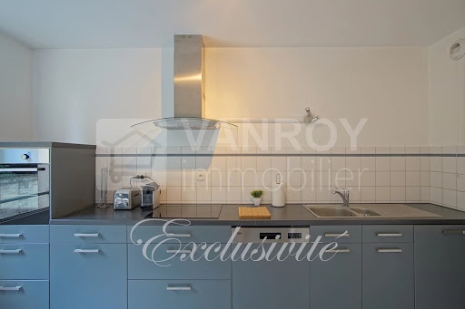 Apartment 4