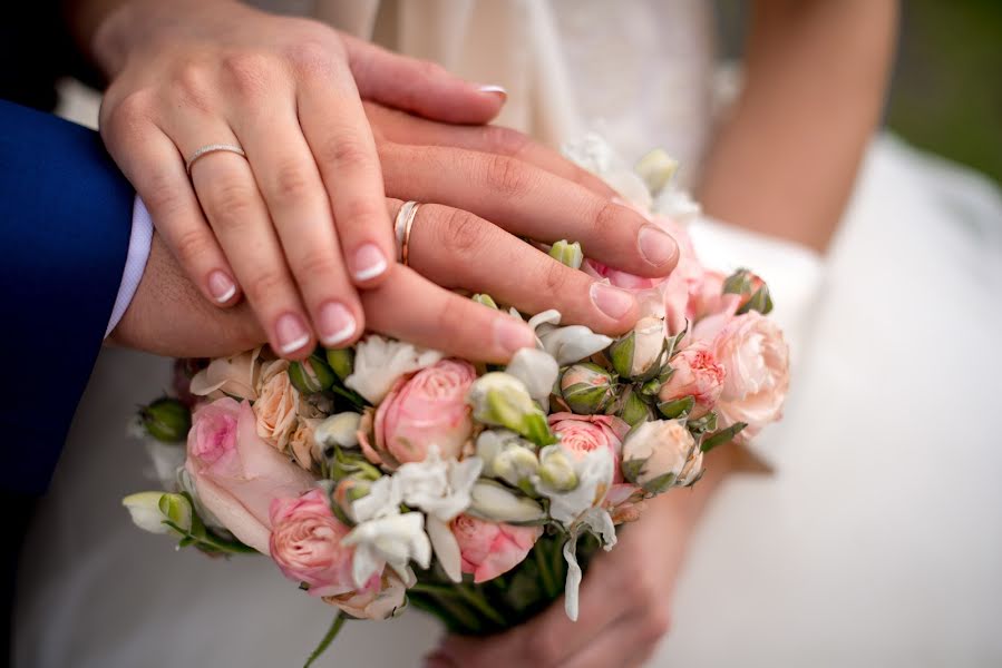 Fotógrafo de casamento Evgeniy Sazhin (evgeniysazhin). Foto de 5 de maio 2016