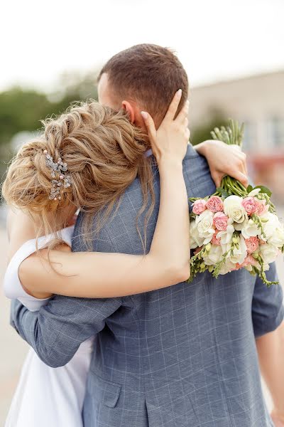 Fotografo di matrimoni Bazhena Biryukova (bazhenabirukova). Foto del 18 giugno 2019