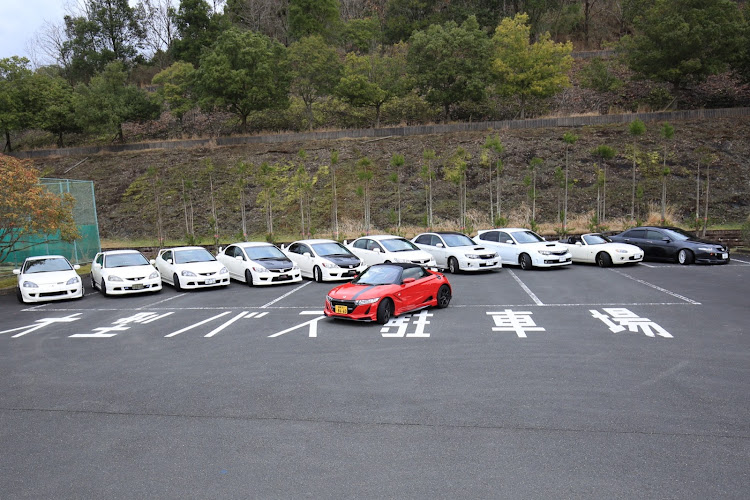 シビックタイプRのhappyバトン💫・シビックタイプR・FD2・コロナウイルスに負けるな・10969に関するカスタム事例の投稿画像1枚目