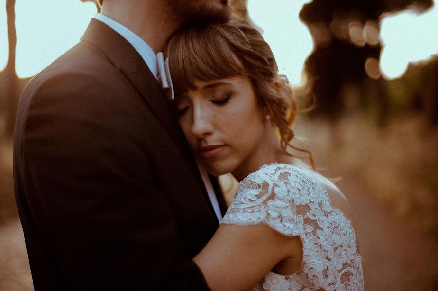 Fotografo di matrimoni Alessandro Avenali (avenali). Foto del 6 dicembre 2019