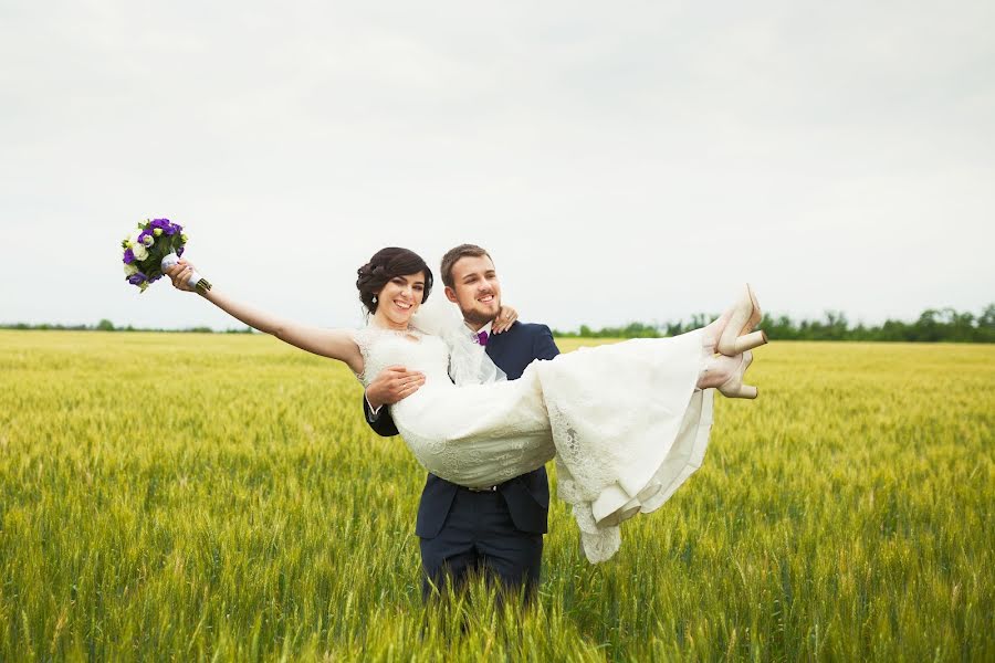 Wedding photographer Sasha Snayper (sniper). Photo of 12 July 2017