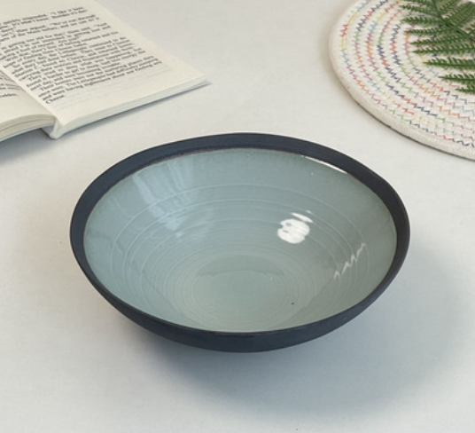 Assiette en céramique Creative Household de 8 pouces – Idéale pour les repas quotidiens et les présentations élégantes à la maison.