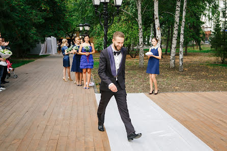 婚禮攝影師Anton Korovin（antonk）。2016 2月19日的照片