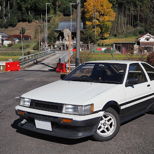 カローラレビン AE86