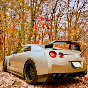 NISSAN GT-R R35