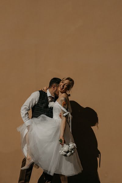 Fotografo di matrimoni Tanya Karaisaeva (tanikaraisaeva). Foto del 20 giugno 2022