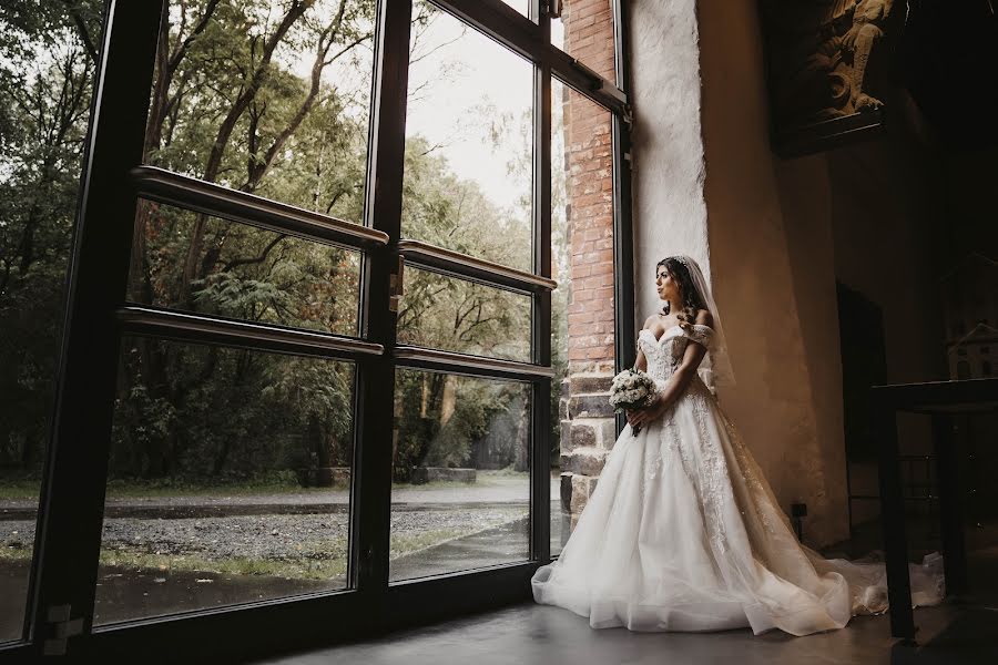 Photographe de mariage Baran Cakici (studio-photogram). Photo du 27 janvier 2022