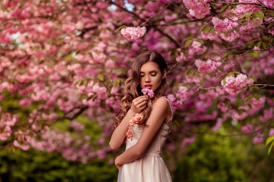 Fotografo di matrimoni Evgeniya Foto (geneva91). Foto del 4 maggio 2019