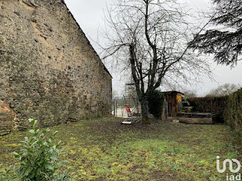 parking à Lavernoy (52)