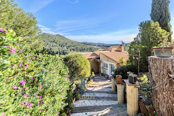 maison à Saint-Cyr-sur-Mer (83)