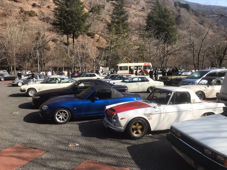 190シリーズの3月奥多摩ダイサン・クルーズフォーカスさん撮影されていました・名栗湖で堤防上まで乗り入れ・カヌーの工房🛶・所沢詣でヤングタイマーと一緒に関するカスタム事例の投稿画像9枚目