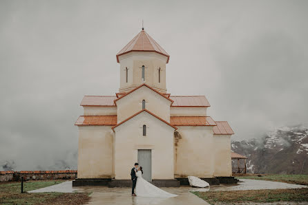 Fotograful de nuntă Miho Neiman (mihoneiman). Fotografia din 24 iunie 2022