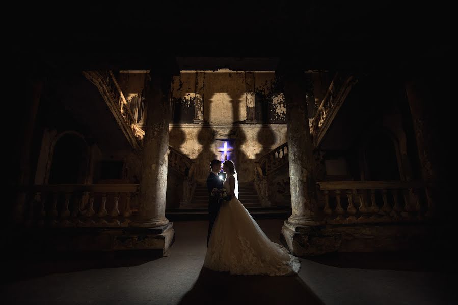 Fotógrafo de bodas Svetlana Carkova (tsarkovy). Foto del 28 de marzo 2017