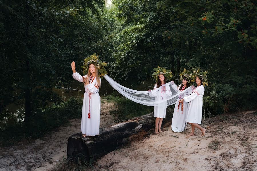 Wedding photographer Olga Nikolaeva (avrelkina). Photo of 10 August 2021