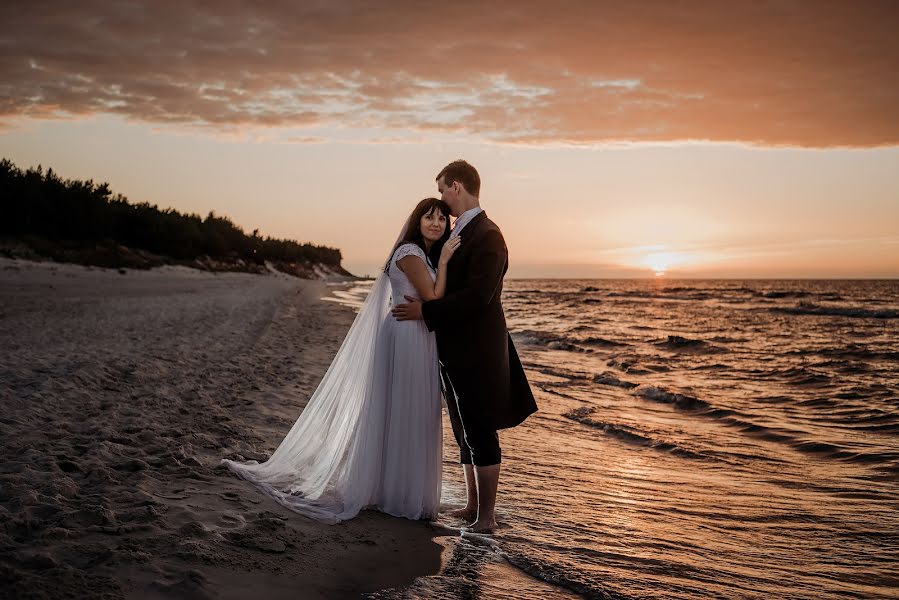 Fotógrafo de casamento Jakub Przybyła (jakubprzybyla). Foto de 22 de janeiro 2019