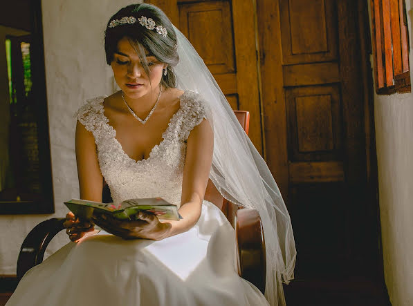 Vestuvių fotografas Santiago Ospina (santiagoospina). Nuotrauka 2017 lapkričio 3