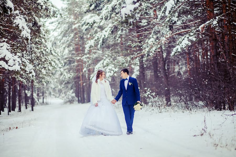 Wedding photographer Serafim Tanbaev (sevichfotolife2). Photo of 8 December 2015