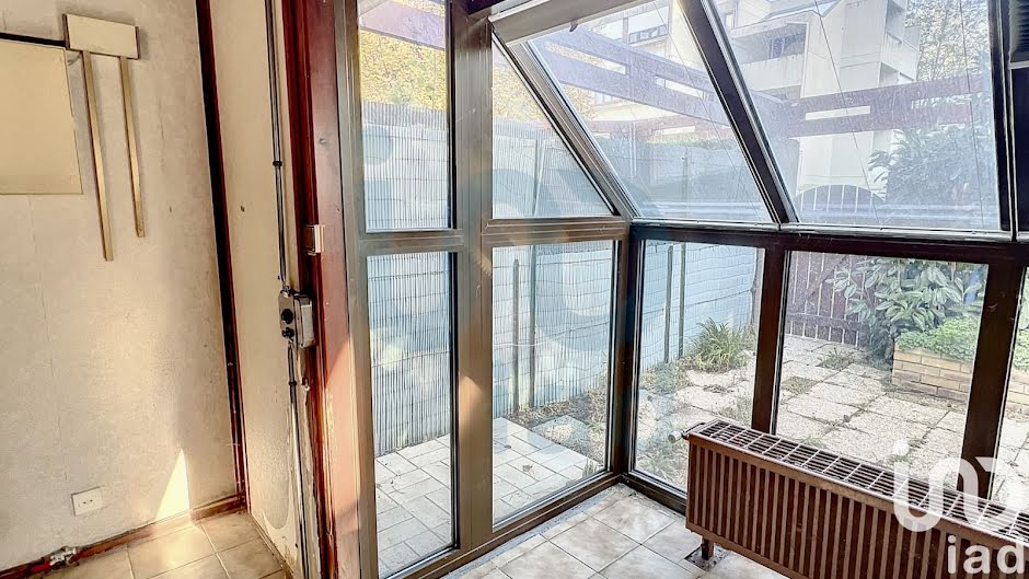 Vente appartement 3 pièces 70 m² à Evry (91000), 160 000 €