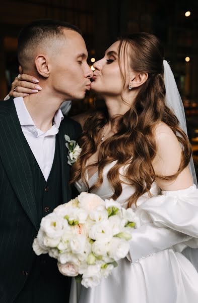 Nhiếp ảnh gia ảnh cưới Svitlana Lazareva (svetlanalazareva). Ảnh của 2 tháng 11 2023