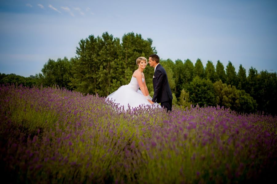 Huwelijksfotograaf Annette Fátyol (fatyolfoto). Foto van 10 april 2019