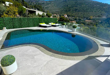 Villa with pool and terrace 5