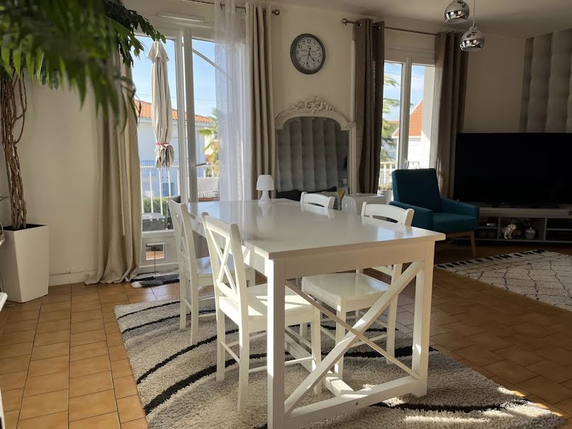 Vente appartement 4 pièces 105.7 m² à Royan (17200), 380 000 €