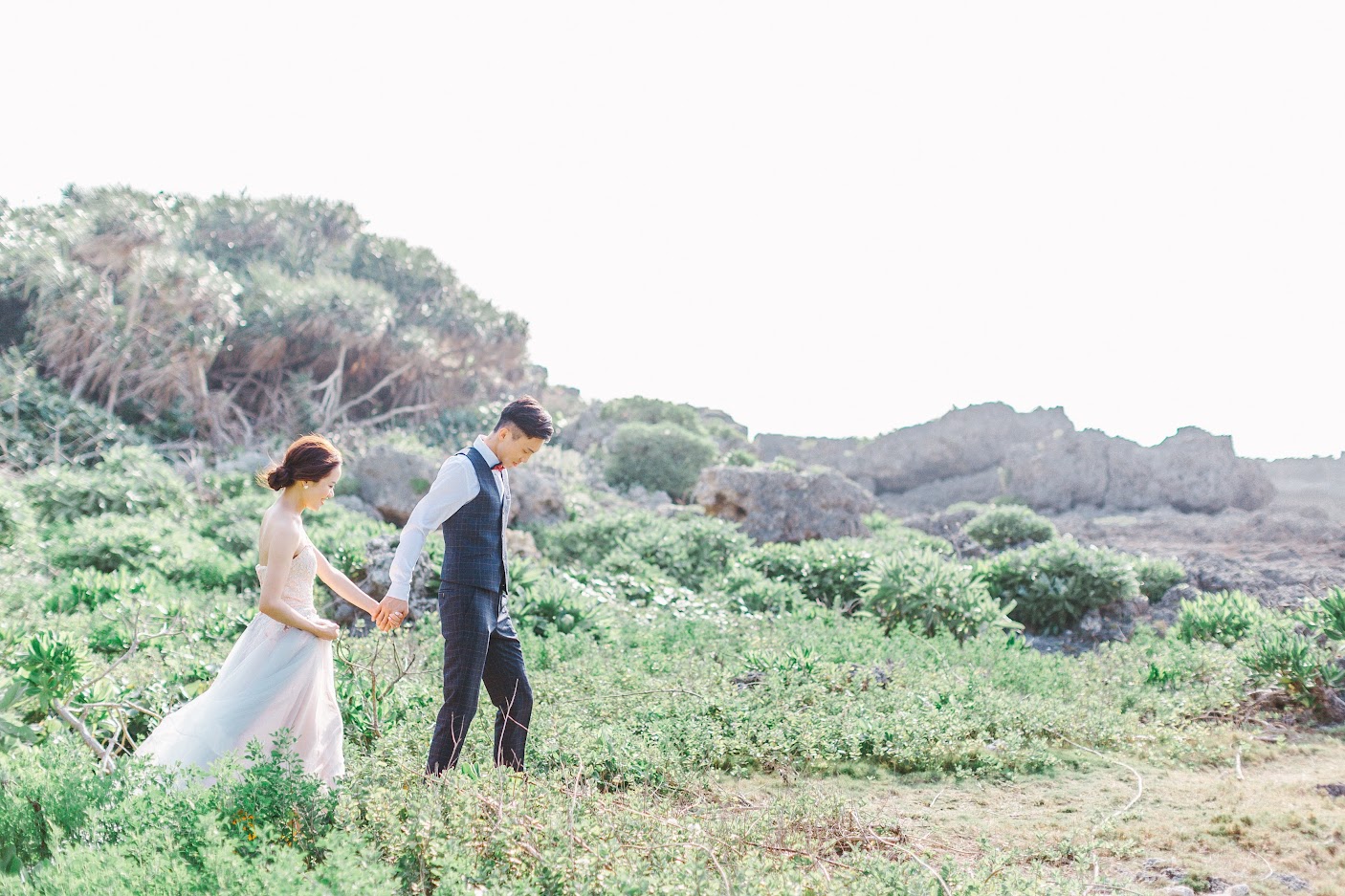 台灣新人到海外的 沖繩美之教會 舉行陽光正好的 海外 美式 婚禮 ,是每位新娘夢寐以求的美式婚禮樣式!