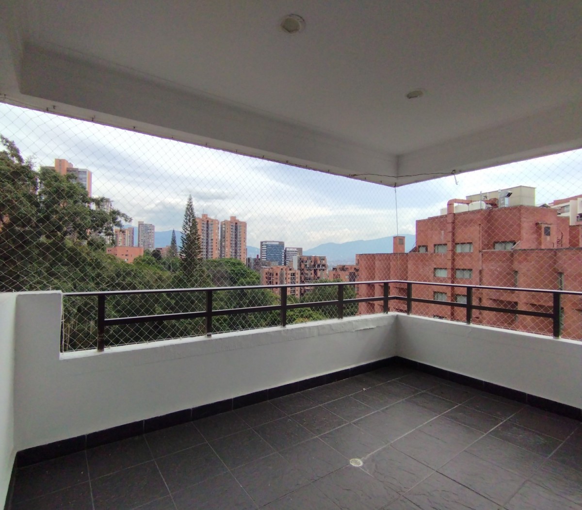 Apartamento para Arriendo en Poblado