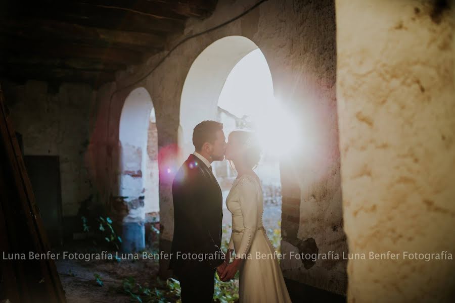 Svadobný fotograf Luna Benfer (lunabenfer). Fotografia publikovaná 23. mája 2019