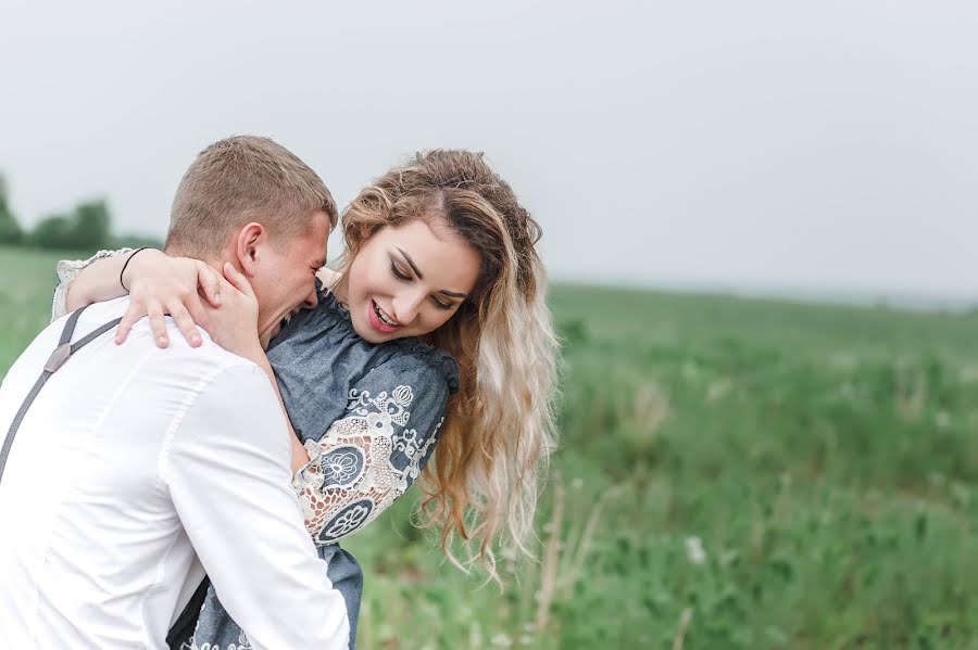 Photographe de mariage Viktoriya Khaliulina (viki-photo). Photo du 27 juillet 2017