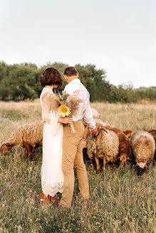 Pulmafotograaf Elizaveta Bondarenko (bonbonphoto). Foto tehtud 3 august 2020