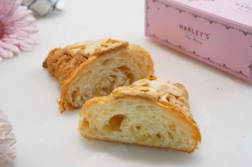 Almond Croissant