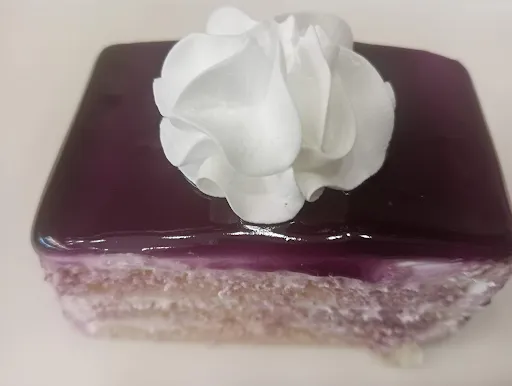 Pineapple Blueberry Pastry