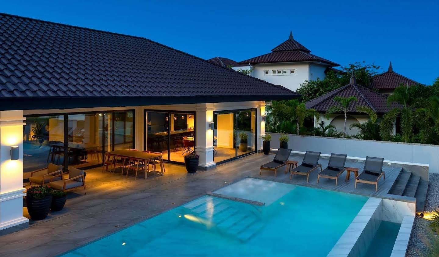 Villa with pool and garden Hua Hin