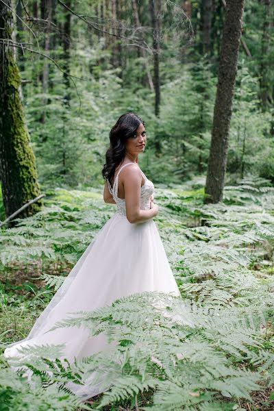 Wedding photographer Oksana Arkhipova (oksanaarkh). Photo of 18 July 2019