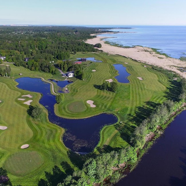 Estonian Golf & Country Clubin Sea Course sijaitsee upealla paikalla Suomenlahden rannalla. ​​​​​​​(kuva: EGCC)