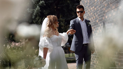 Jurufoto perkahwinan Vlad Tyutkov (tutkovv). Foto pada 2 September 2022
