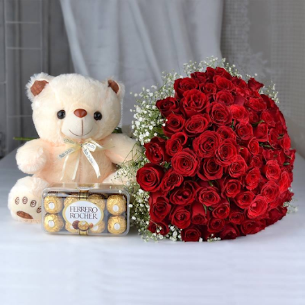 Only for special - Arrangement of 51 red roses ...