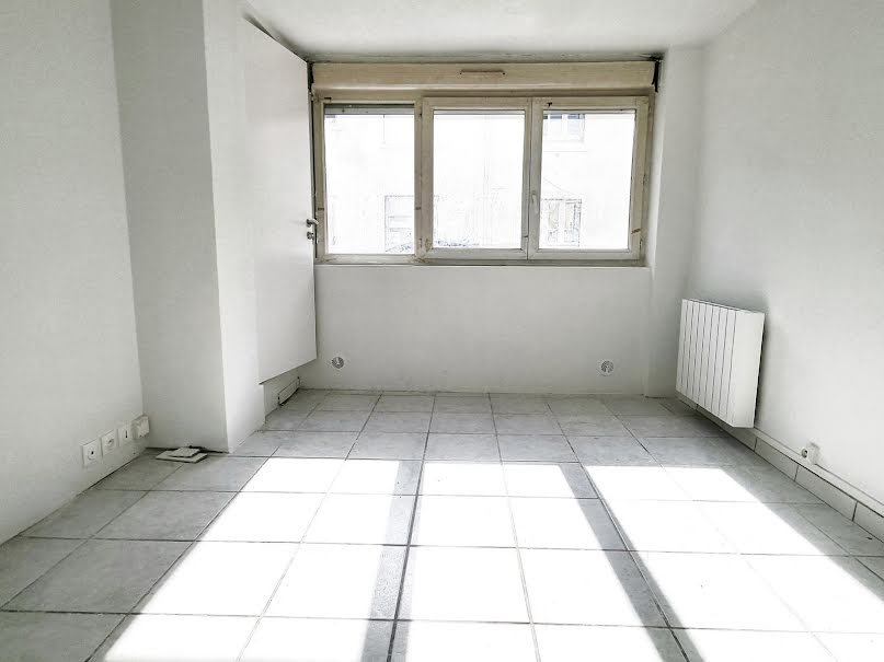 Vente appartement 2 pièces 25 m² à Nantes (44000), 136 000 €