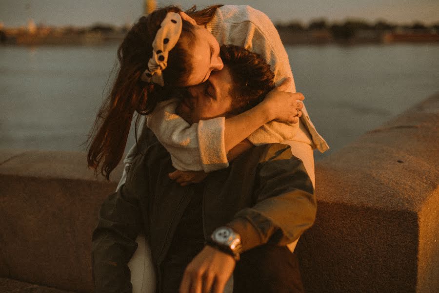 Fotógrafo de casamento Anton Tarakanov (taratoshe). Foto de 4 de agosto 2020