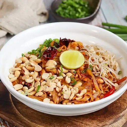 Phad Thai Veg Noodles