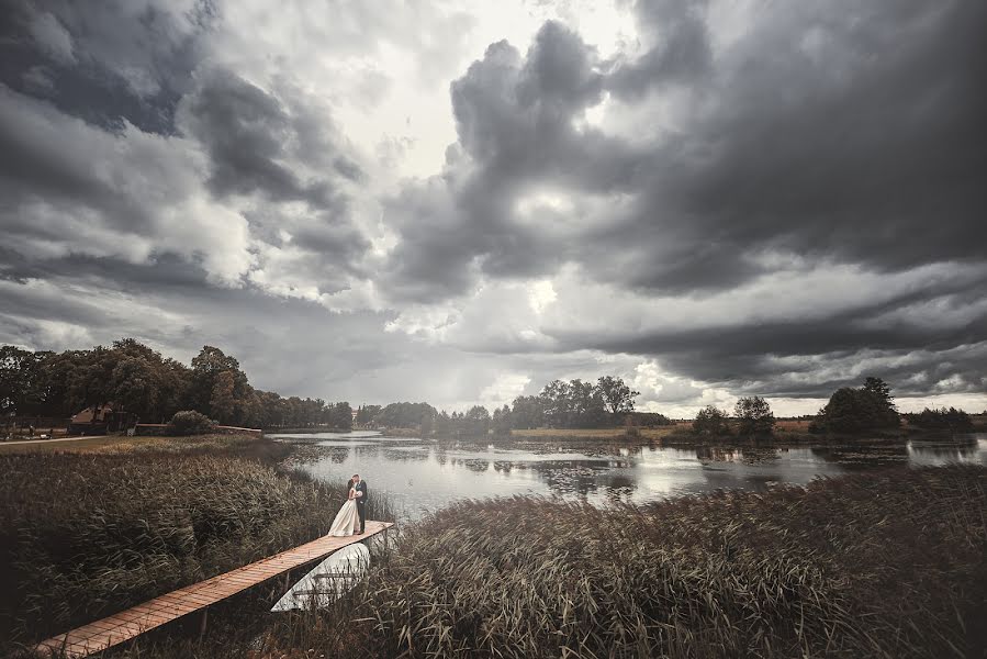 Fotógrafo de casamento Karolis Valancius (karolisvalancius). Foto de 26 de janeiro 2020