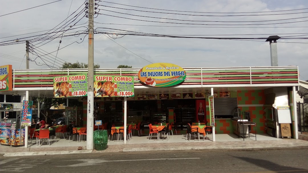 Panaderia,Pasteleria,Restaurante ,Broasted las Delicias del Vergel