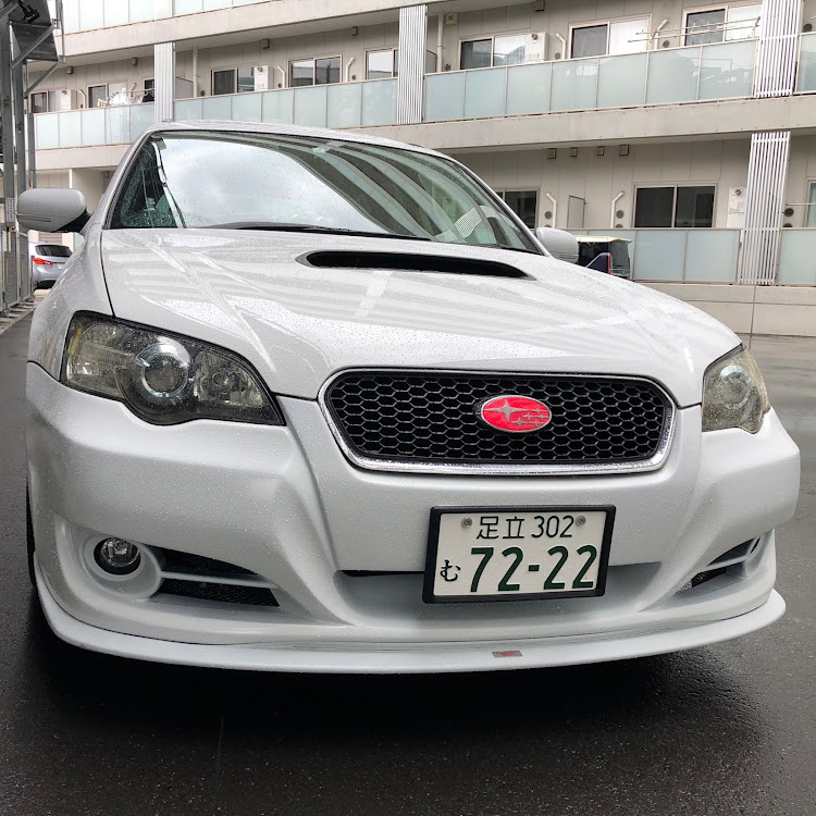 レガシィツーリングワゴンのバンパー補修から塗装まで・DIY・BP5レガシィに関するカスタム事例の投稿画像1枚目