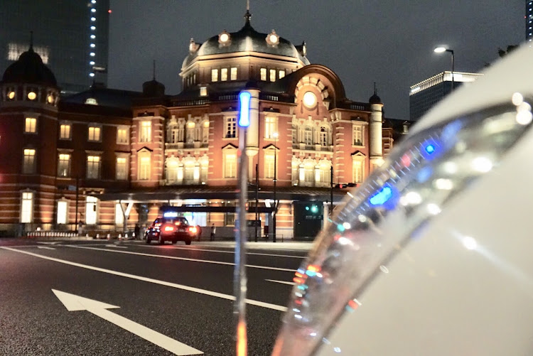 セルシオのエアロ・外装・ライト紹介・Tokyo駅・コーナンポールいいもんだ👍🏻・#リリココ・04style Tokyoに関するカスタム事例の投稿画像4枚目