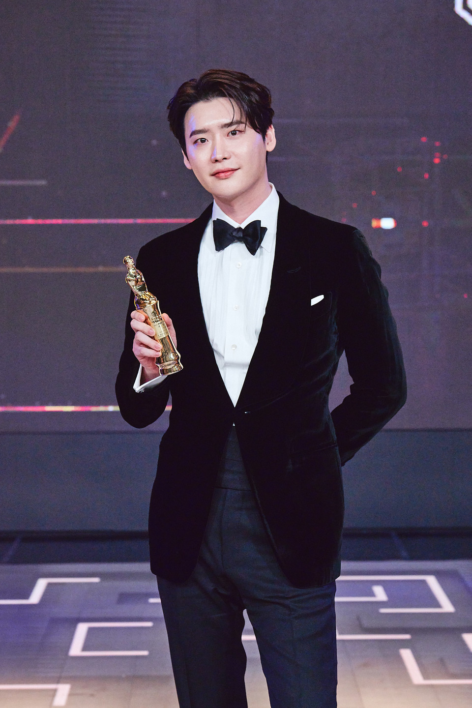 jong suk