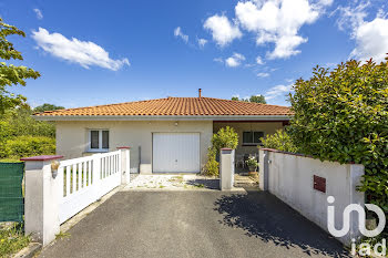 maison à Saint-Martin-de-Hinx (40)